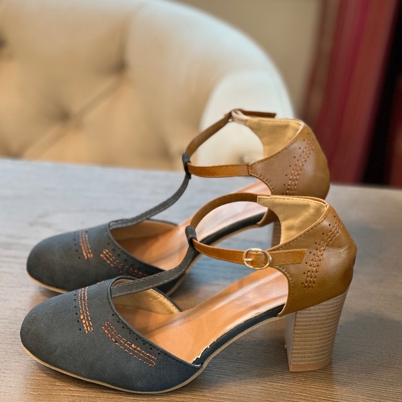 Blue Mary Jane pump size 41 - Picture 2 of 3
